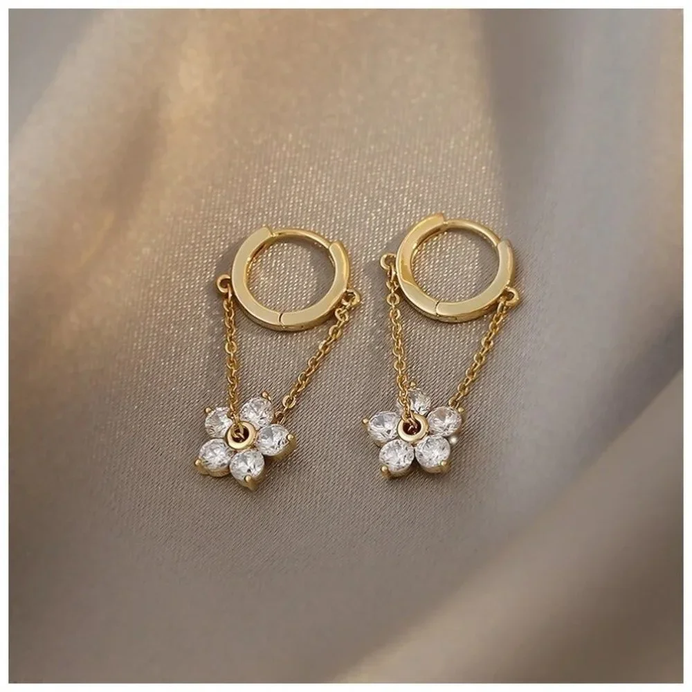 INS Style Fashion Ring Earrings Chain Zircon Flower Pendant Earrings - Picture 3 of 4